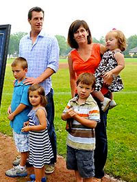 Craig-Counsell-wife-and-family